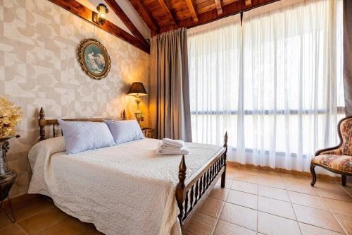 Caviedes House | Villa Micaela