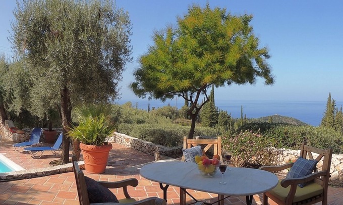 Agios Nikitas Villa | Villa Mimosa - Agios Nikitas
