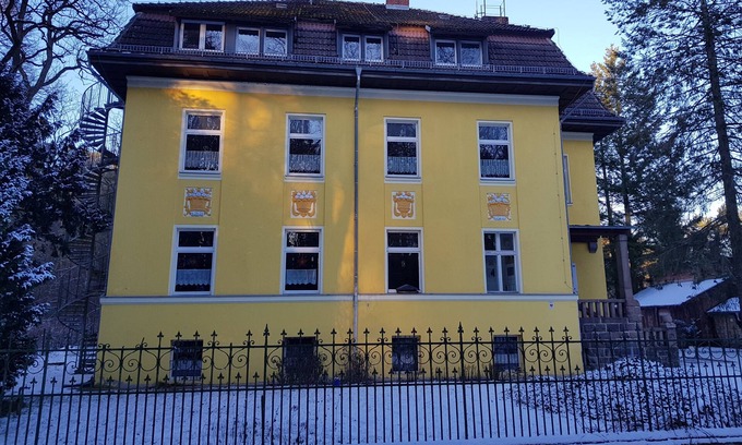 Schorfheide Villa | Villa mit 13 Schlafzimmern & Vielen Freizeitmöglichkeiten in der Schorfheide