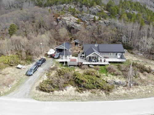 Tjeldsund Villa | Villa Myklebostad