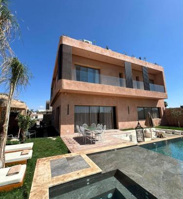 El Makina Villa | Villa Nabil byTheCasaEdition