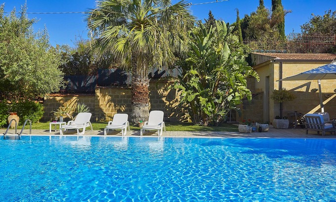 Sant'Onofrio Villa | Villa Natino with private swimming pool and garden