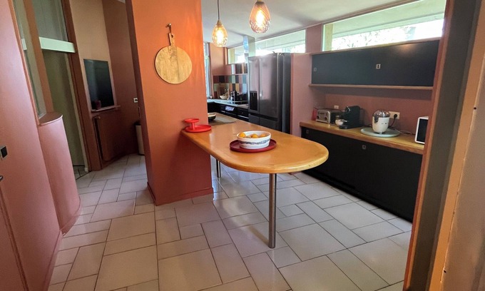 Sud House | Villa near town center swimming pool parking lot Pets welcome