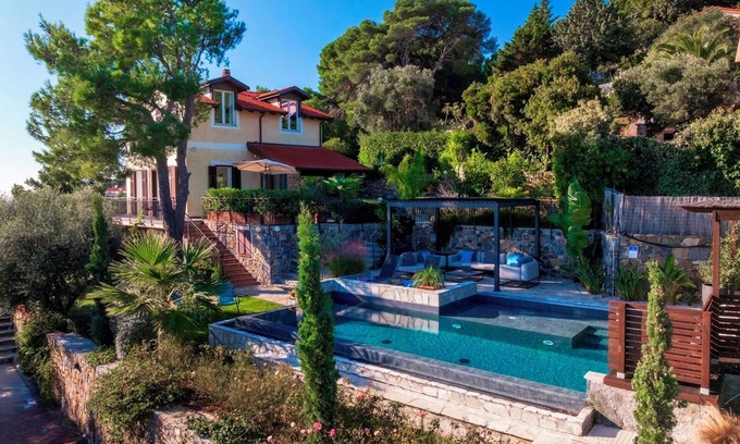 Capo Mimosa-Rollo Villa | Villa Nel Blu 8, Emma Villas