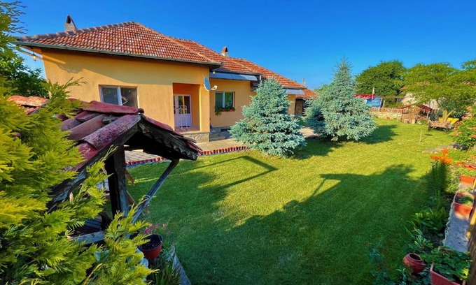 Polski Trambesh House | Villa nothing