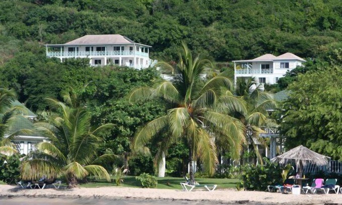 Oualie Bay Villa | Villa on the Island of Nevis above the nicest beach, sleeps 4-6