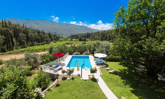 Zastolje Villa | Villa Petra with pool