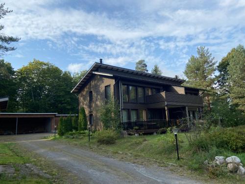 Rauha House | Villa Rauhan Helmi