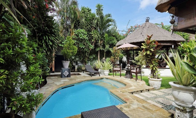 Dyanapura Villa | Villa Riddi - 5 mins to Beach