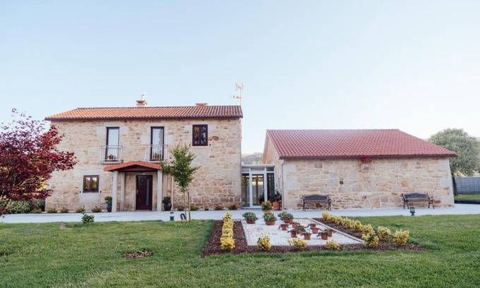 Silleda House | Villa Rosa