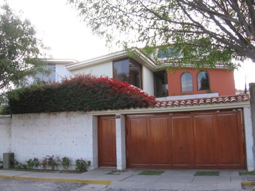 Yanahuara Villa | Villa San José