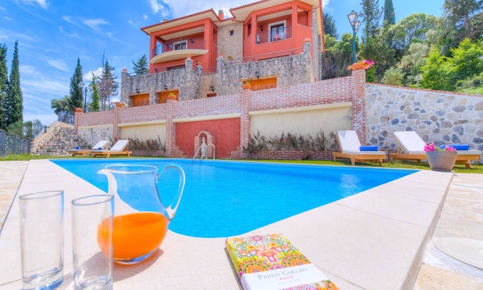 Kontokali Villa | Villa Savinna | Pool & Gym | close to Beach | Fantastic Views!