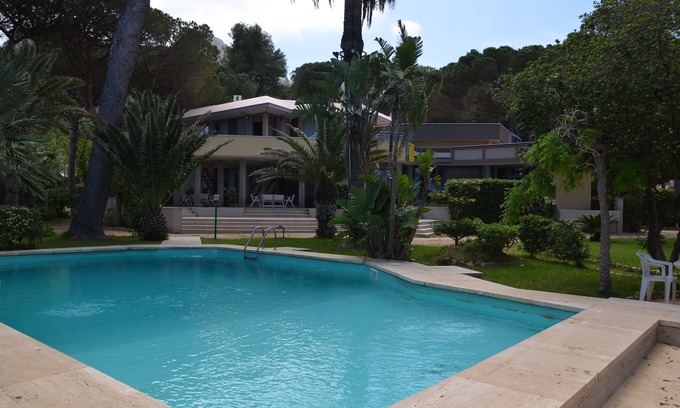 Mondello House | Villa Scimemi in Mondello - Bungalow in elegant villa facing the sea