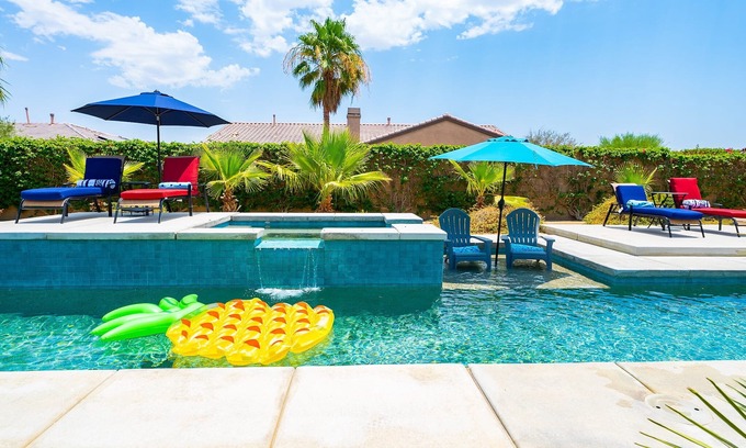 Rancho Santana Villa | Villa Serene Luxurious Resort Vacation Home - pool