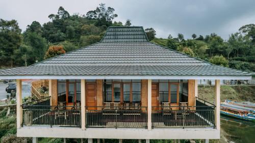 Rancabali Villa | Villa Situ Patenggang