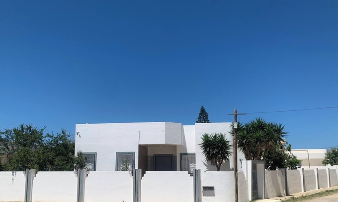 Nabeul Villa | Villa Soliman Plage s+3