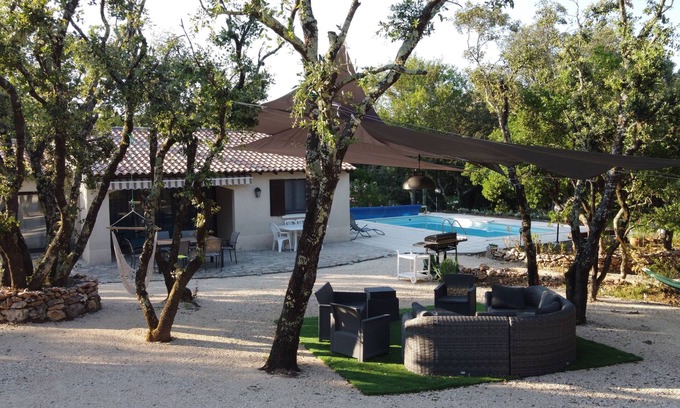 Mejannes-le-Clap Villa | Villa sur 3 000m²