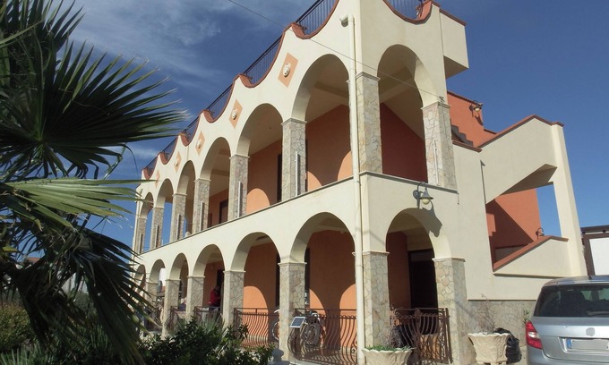 Realmonte Villa | Villa surrounded by nature near the sea. Entire ground floor with large terrace