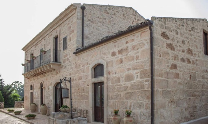 Ragusa Villa | Villa The Five Ways