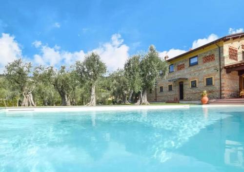 Massarosa House | Villa Uliveta by Nicola Real Estate