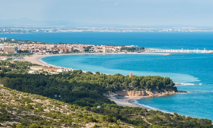 La Bisbal del Penedes Villa | Villa Vendrell - Blissful Costa Dorada Escape