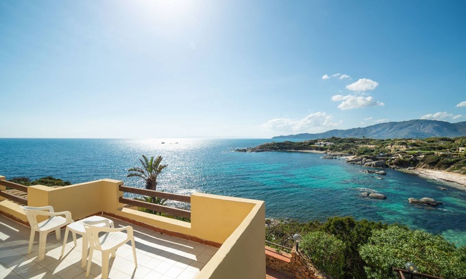 San Stefano Villa | Villa Waterfront Cala Caterina, Villasimius, direct access to the beach, Wi-Fi