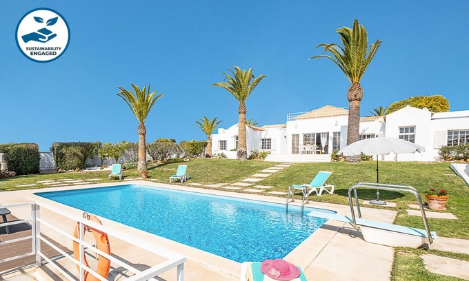 Gale Villa | Villa with 2 heatable pools, sea view & BBQ