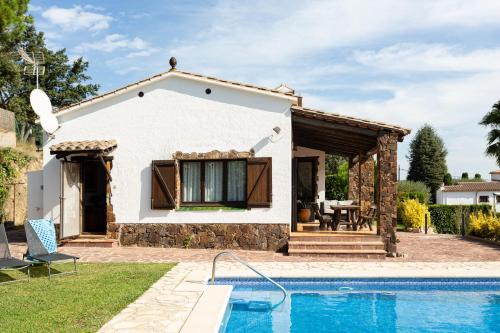 Calonge Villa | Villa with great mountain views