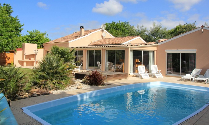 Talais Villa | Villa with heated pool 5 minutes from the ocean for 14 to 17 people