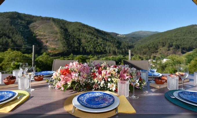 Arouca Villa | Villa with mountain views, Passadiços do Paiva