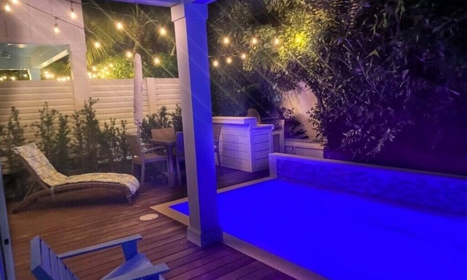 Islamorada Villa | Villa with private plunge pool, boat dock, & amazing sunsets in Islamorada Fl