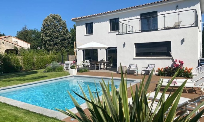 Cabries Villa | Villa with private pool south of Aix en Provence