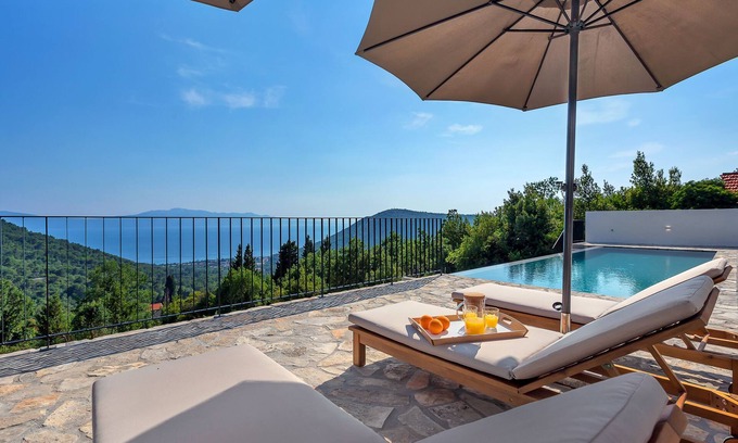 Zaostrog Villa | Villa with spectacular sea views, 2 bedrooms, swimming pool