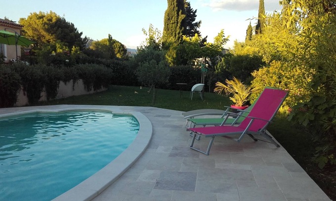 Puyvert Villa | Villa with swimming pool and air conditioning in the heart of the luberon
