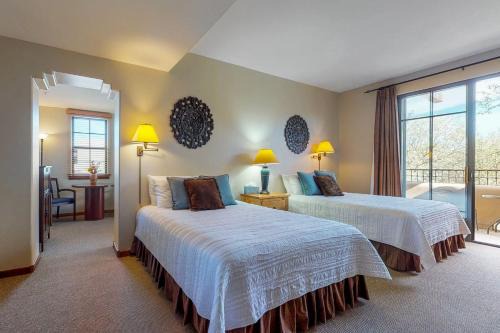 Carefree Apartment | Village at Carefree