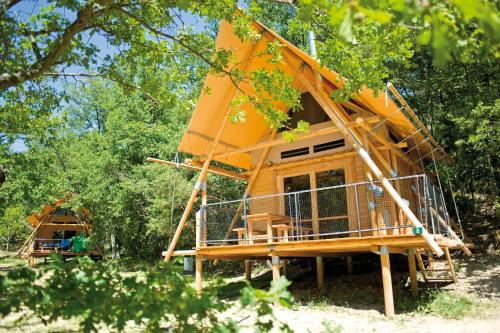 Rille Resort | Village Huttopia Lac de Rillé