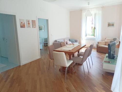 Pegli Apartment | Villino Molinari
