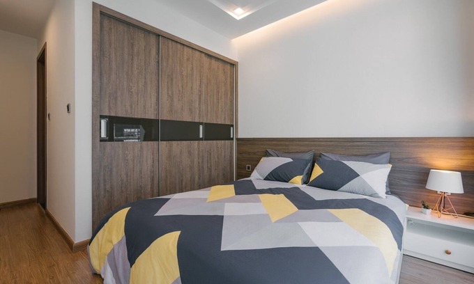 Ngoc Khanh Apartment | VINHOMES METROPOLIS 2 BEDROOMS