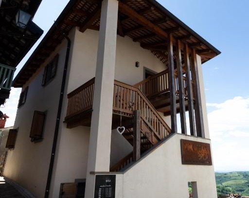 Brda Apartment | Vinoteka Brda