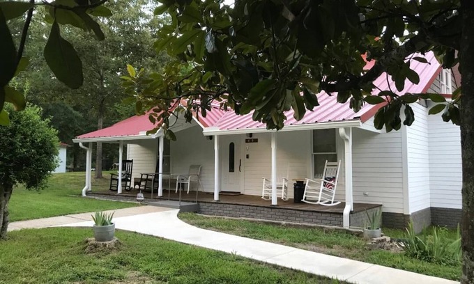 West Point House | Vintage, restyled & modern convenience. You'll love Wards @ Waverly