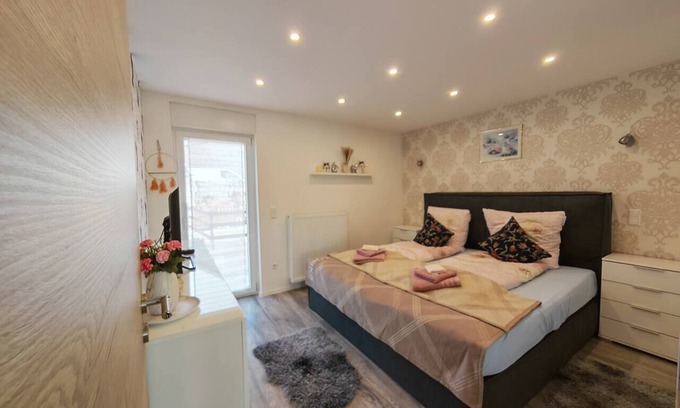 Wiesloch Apartment | ❤ VipStay Your stylish 66m2 suite with terrace, free parking, Wi-Fi, near Sap ❤