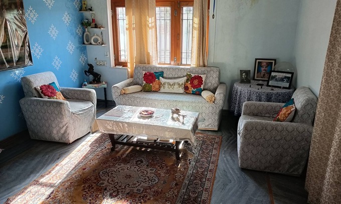Jhotwara Villa | Vishal Villa, A familiar house to stay in vacation in Jaipur, India.