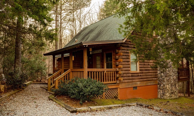 Pine Mountain Cabin | Visit Callaway's Pumpkins and Fantasy in Lights with us at Mountain Getaway!