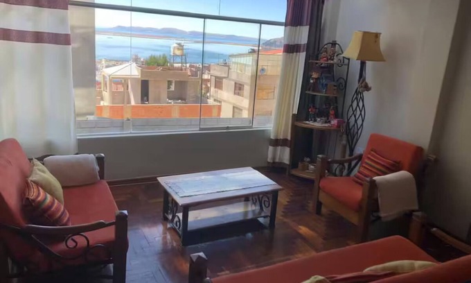 Lake Titicaca - Puno House | Vista al lago, confort, calefacción, Estac. 11 Per