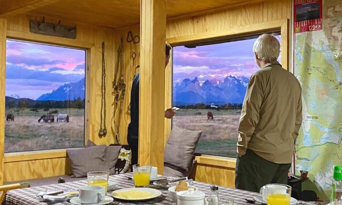 Torres Del Paine Bed & Breakfast | Vista al Paine - Refugio de Aventura