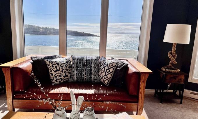 Cavendish Villa | Vista Del Mare “A view of the sea"