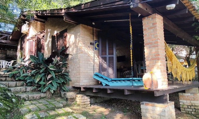 Sambaqui House | Vista para o mar junto a natureza AV3740