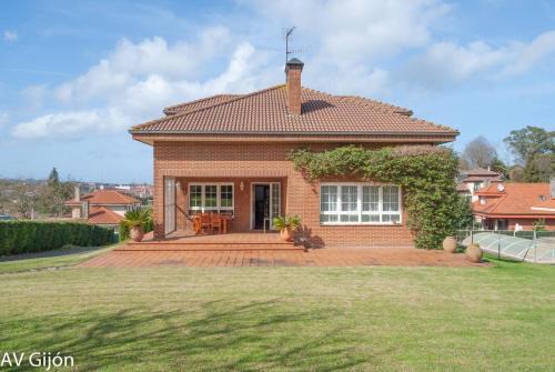 Distrito Rural Este House | Vitriol - Castiello