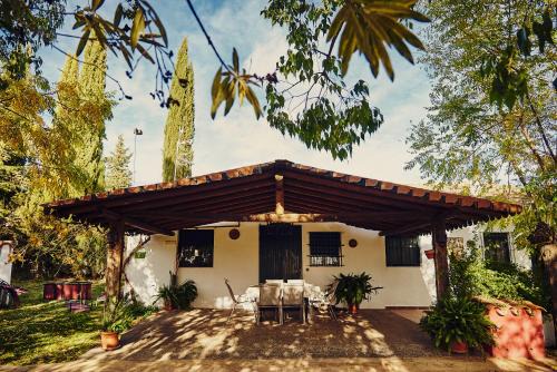 Guadalcanal House | Vivienda Turística La Huerta