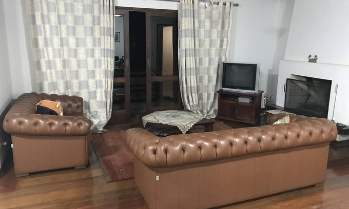 Vila Inglesa Apartment | Você não vai querer ir embora daqui. You don’t want to leave here anymore